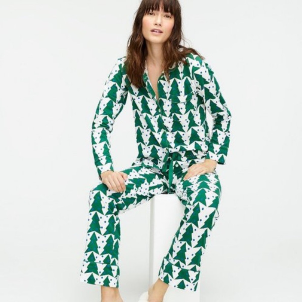 J.CREW HOLIDAY PAJAMAS SMALL